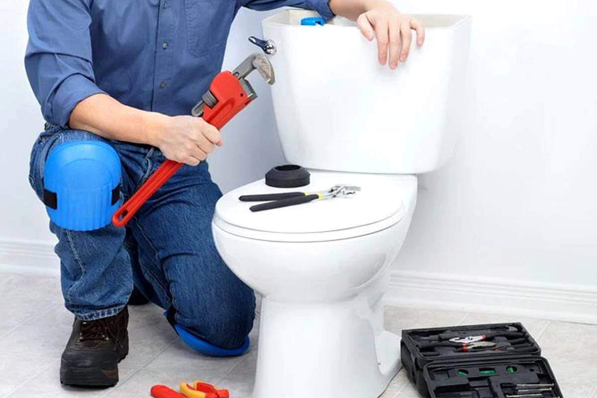 Toilet Repair and Replacement Services